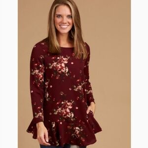 Altar’d State Kaitlyn Floral Tunic Top with Pockets